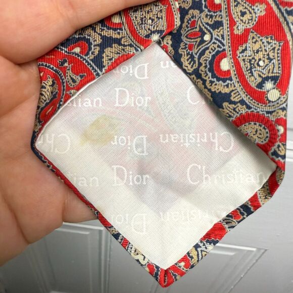 Christian Dior Cravates Silk Tie Mens Red Blue White Paisley Pattern Necktie VTG - Picture 5 of 6